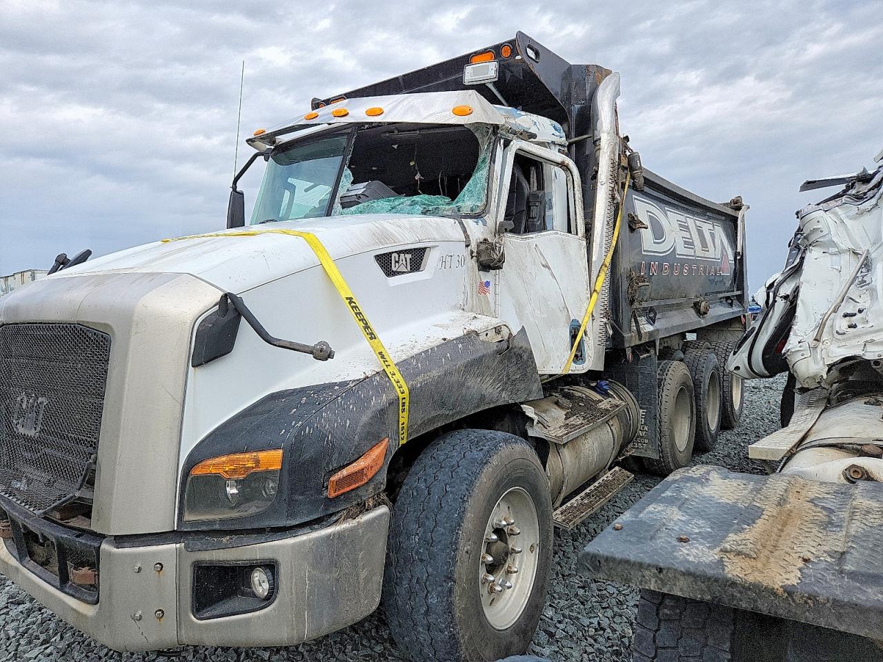 2015 CATERPILLAR All other VIN 3HTJGTKT1FN658163 photo 9