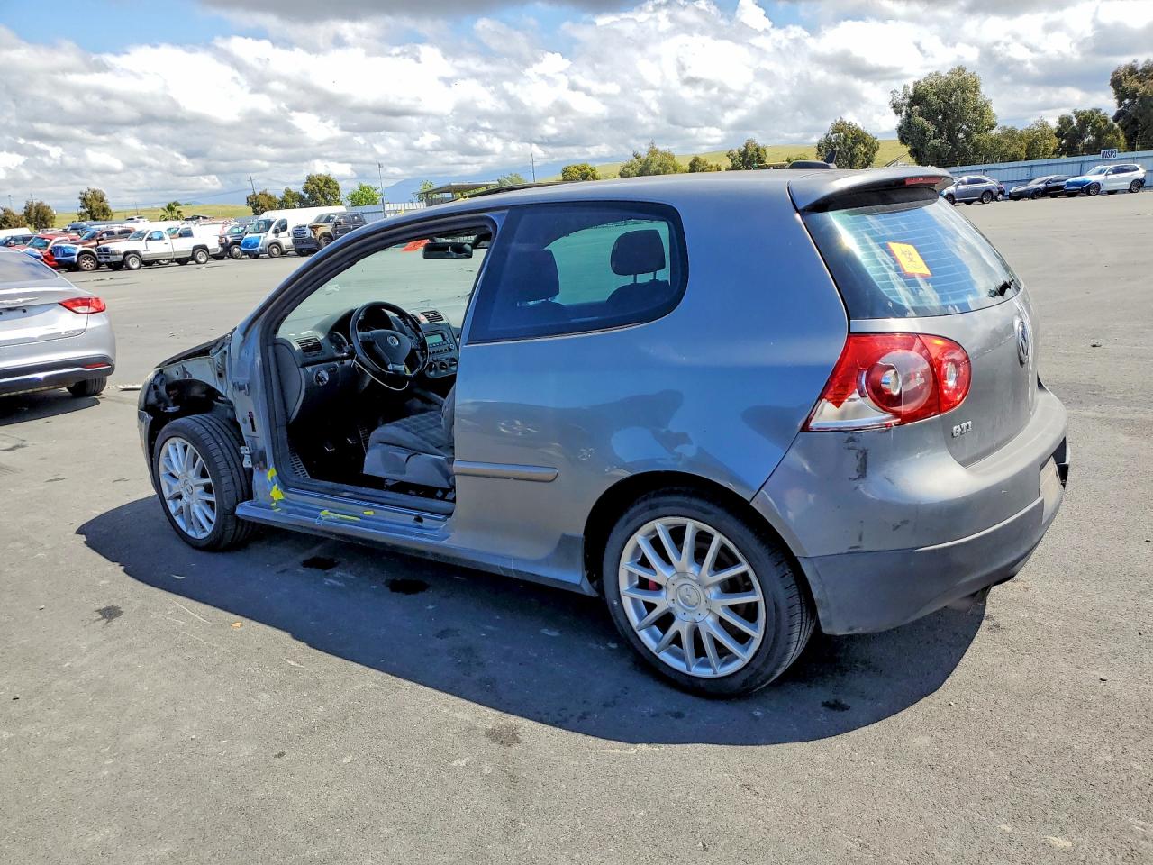 2006 Volkswagen Gti VIN WVWEV71K96W115833 photo 2