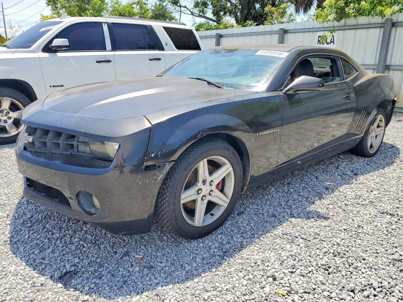 2010 Chevrolet Camaro VIN 2G1FB1EV2A9179110 photo 1