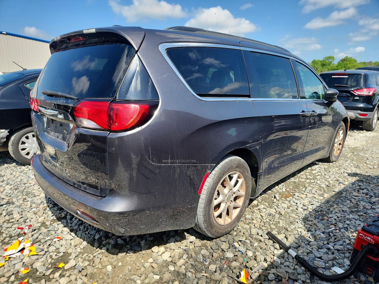 2021 Chrysler Minivan VIN 2C4RC1DG0MR549849 photo 3