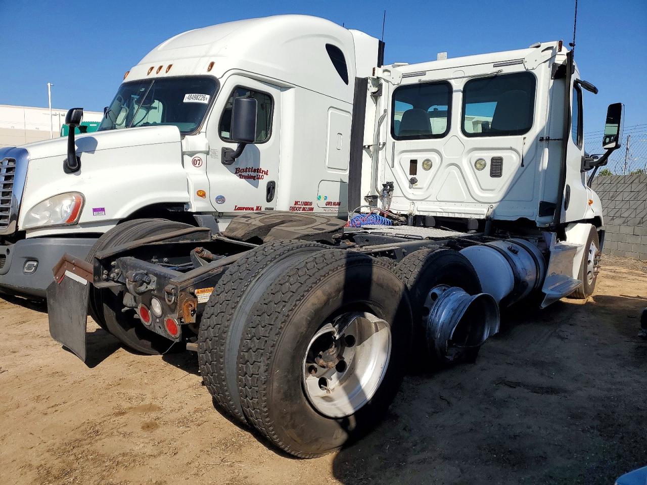 2014 FREIGLINER All other VIN 3AKJGED51ESFX9721 photo 4