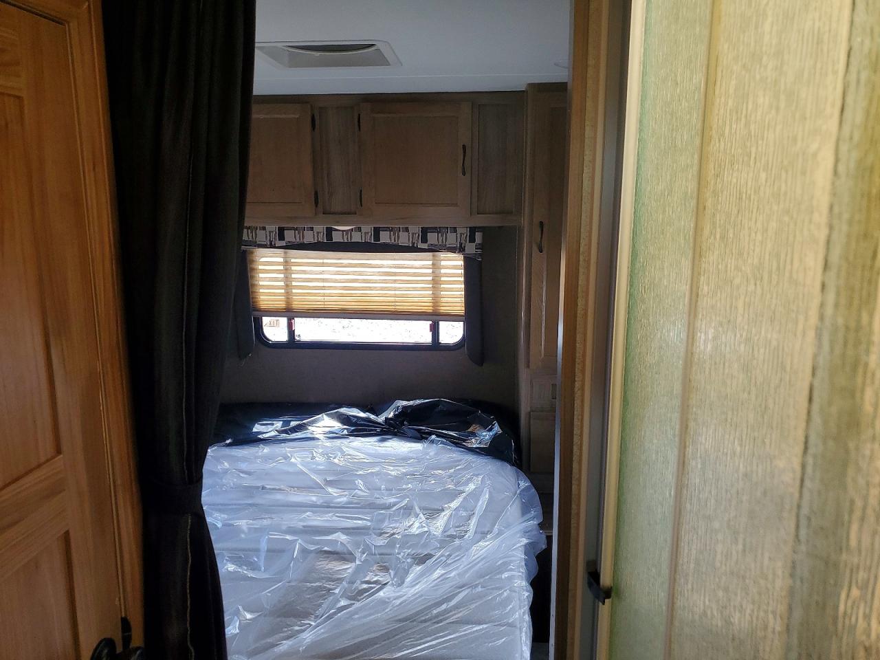 2018 FORESRIVER Express VIN 1GB6GUCG7H1188998 photo 6