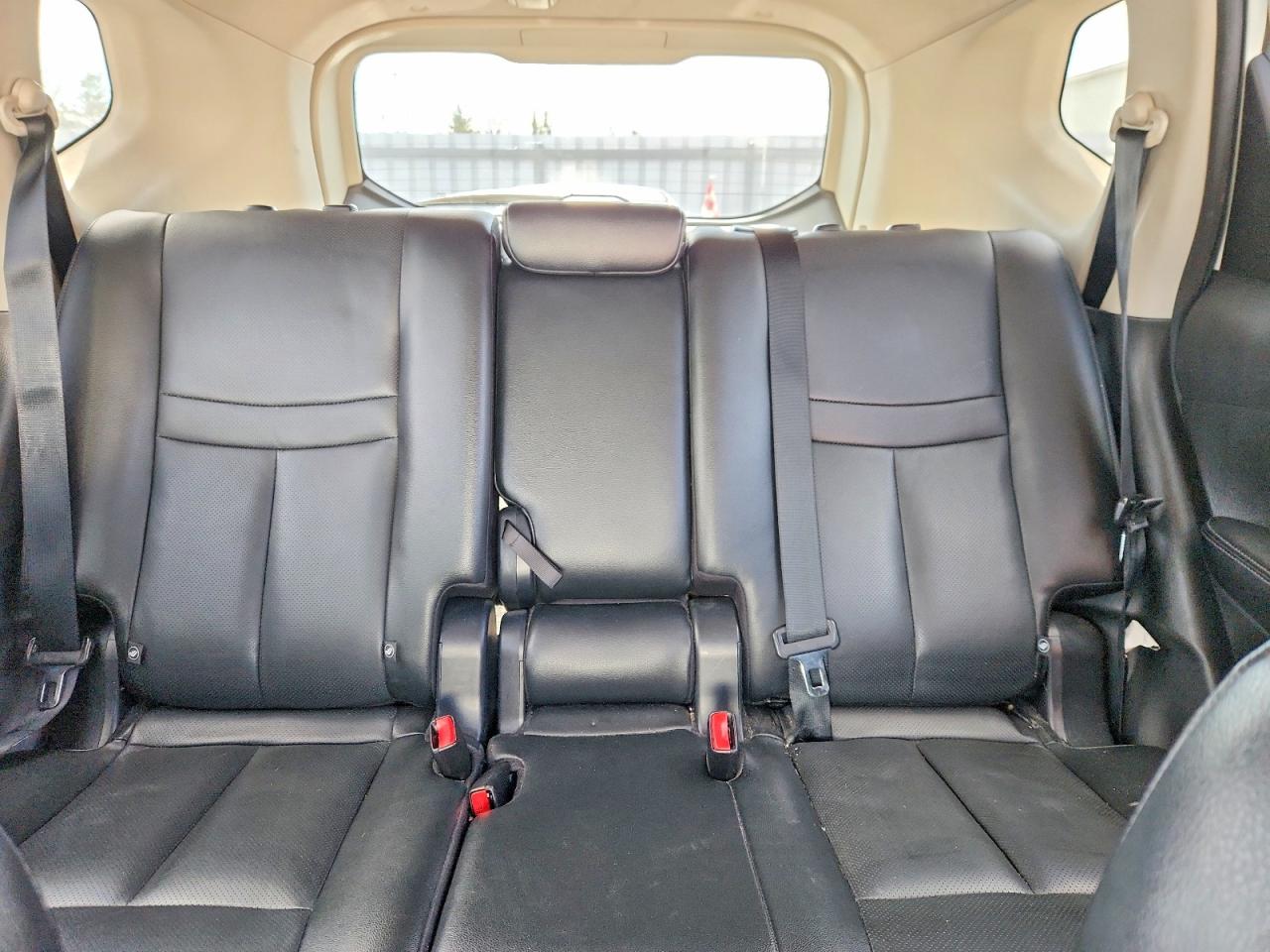 2015 Nissan Rogue VIN 5N1AT2MV8FC920586 photo 10