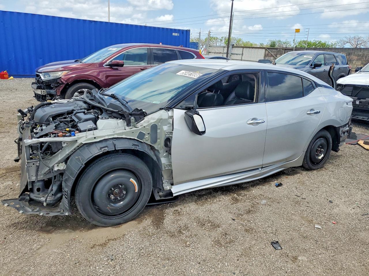 2021 Maxima VIN 1N4AA6CV7MC503725 photo 1