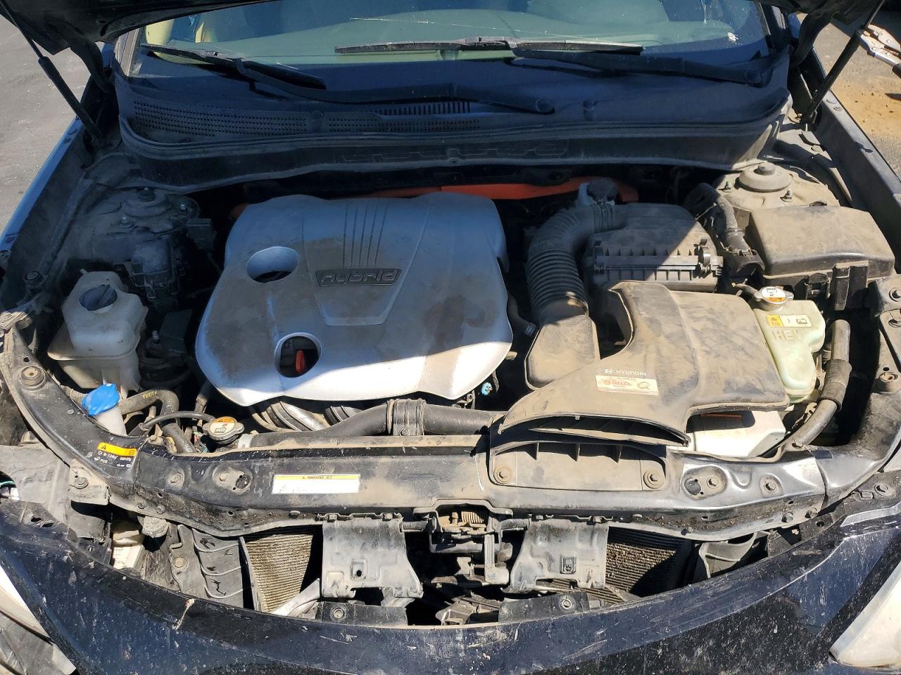 2015 Hyundai Sonata VIN KMHEC4A48FA135571 photo 11