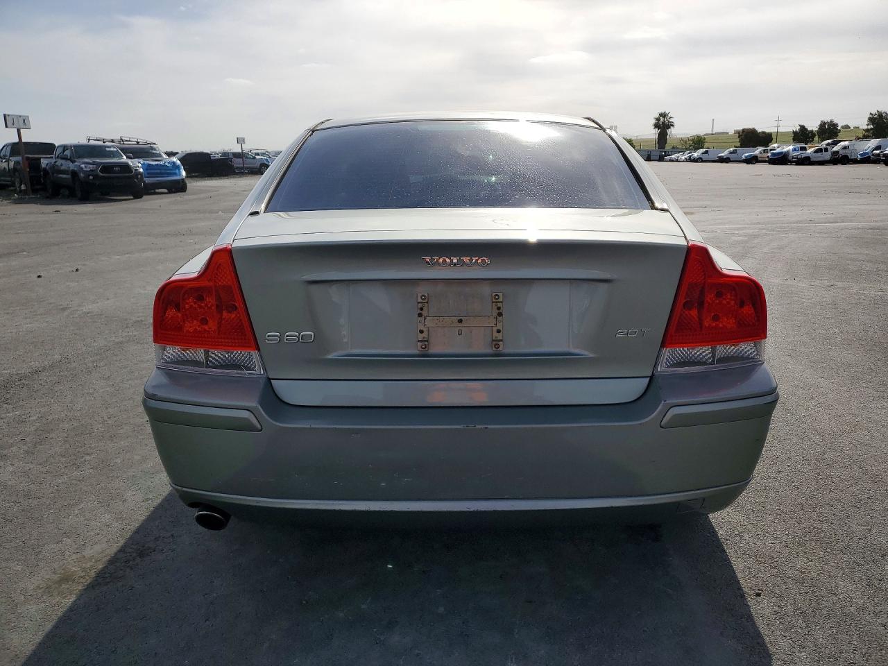 2006 Volvo S60 VIN YV1RS592162552620 photo 6