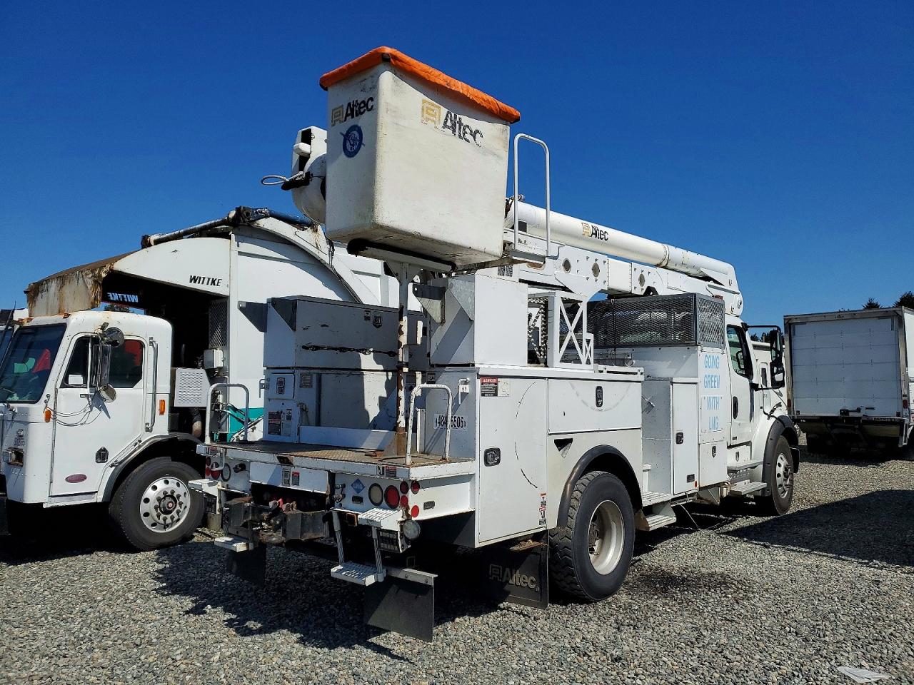 2016 FREIGHTLINER All other VIN 1FVAC4DX8GHGZ1307 photo 4
