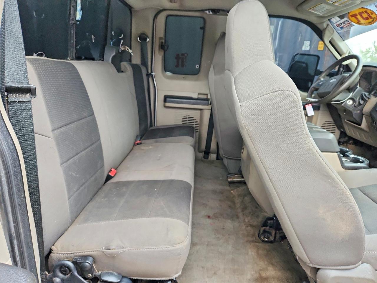 2010 Ford F250 VIN 1FTSX2B56AEB28210 photo 10