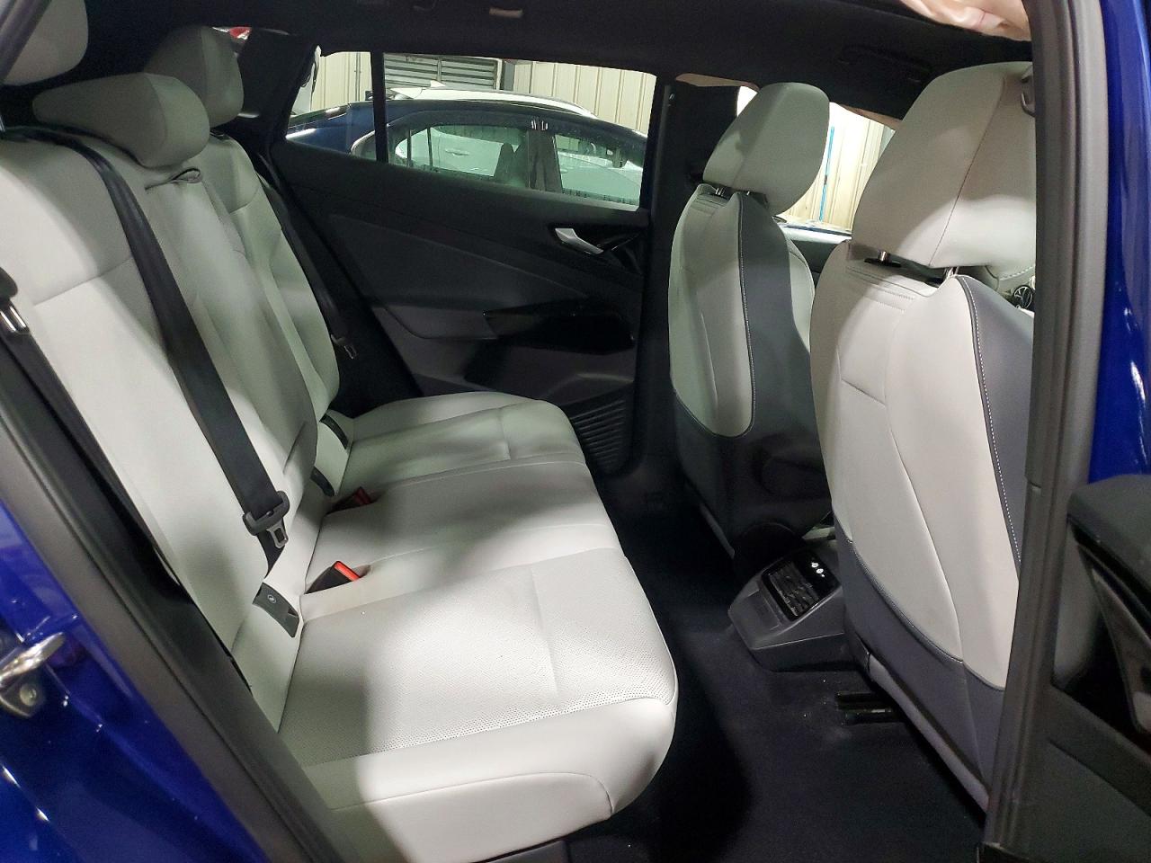 2021 Volkswagen All other VIN WVGUNPE27MP061957 photo 10