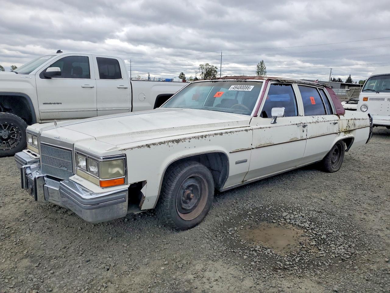 1983 Cadillac Deville VIN 1G6AD6982D9133559 photo 1