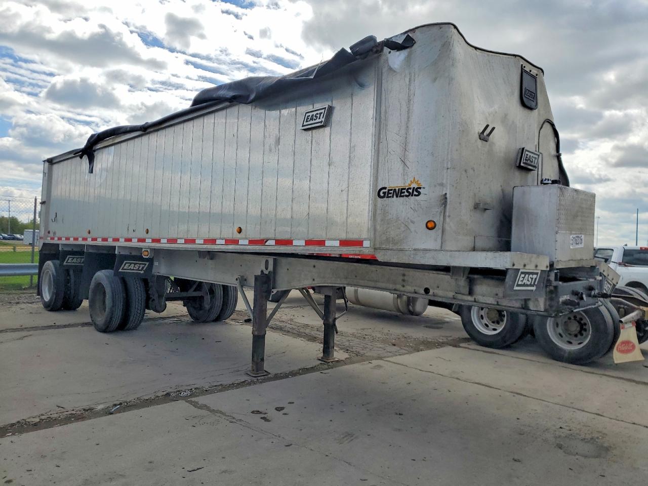 2016 EAST Unknown VIN 1E1D2S285GR056664 photo 1