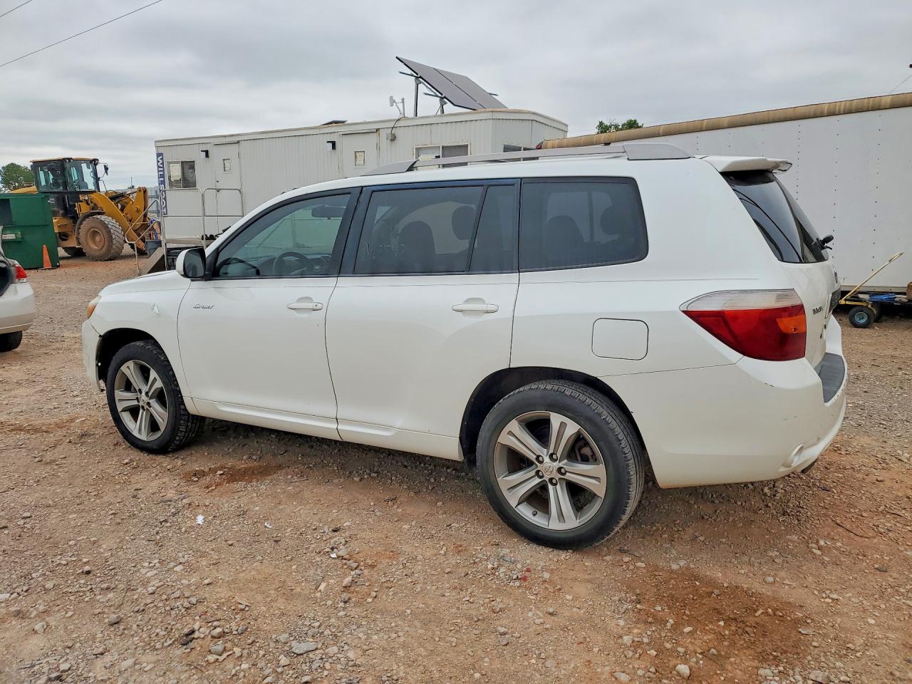 2008 Toyota Highlander VIN JTEDS43A082066177 photo 2