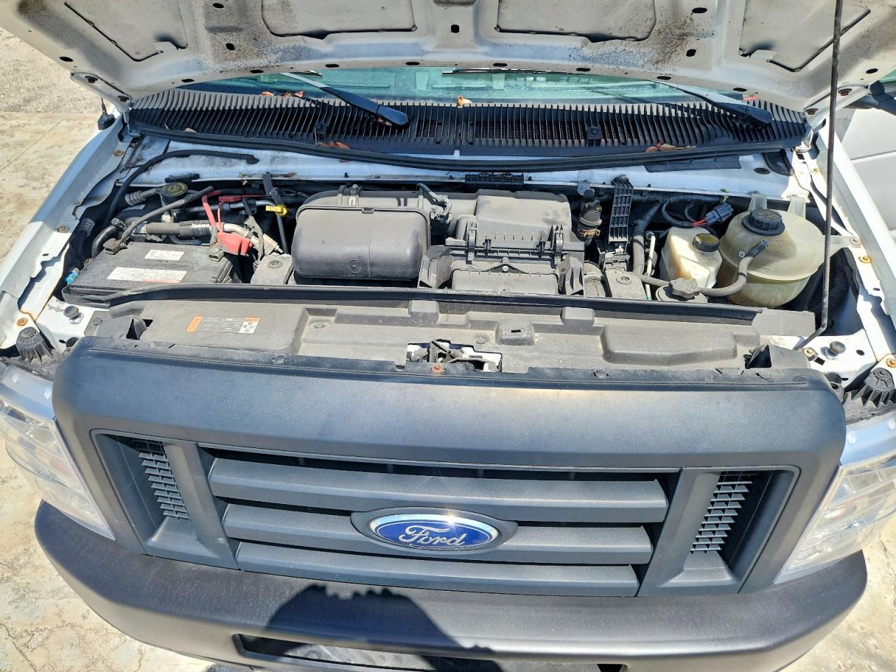 2022 Ford Econoline VIN 1FDXE4FN5NDC09840 photo 11