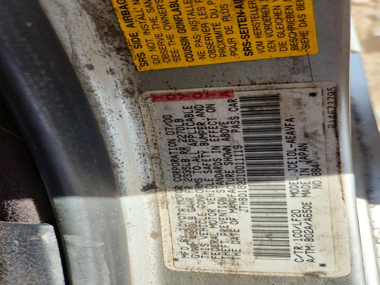 2001 LEXUS Is VIN JTHBD182010011119 photo 12