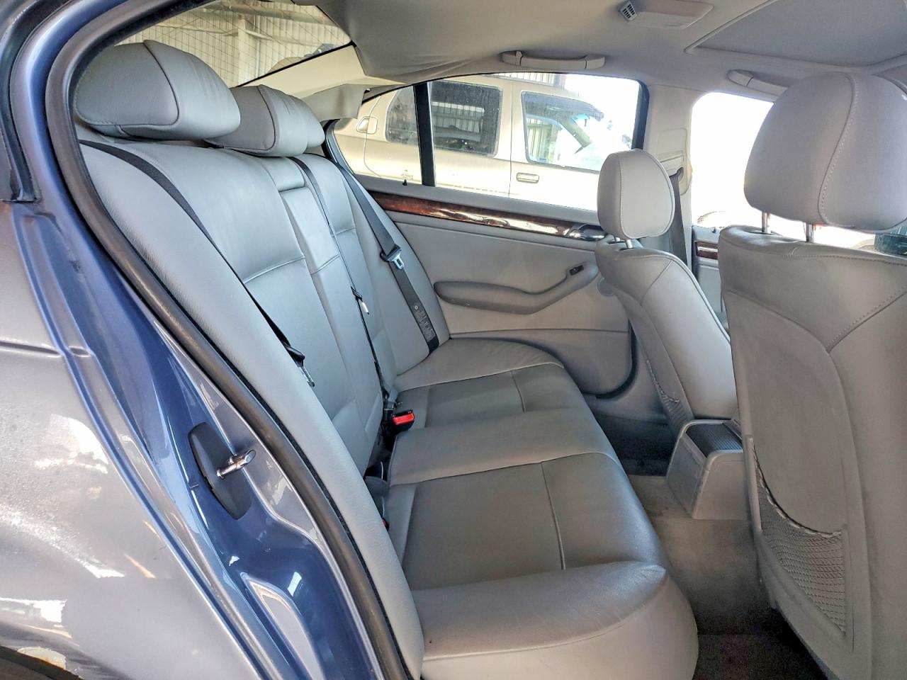 2005 BMW 3 series VIN WBAAZ33405KW75320 photo 10