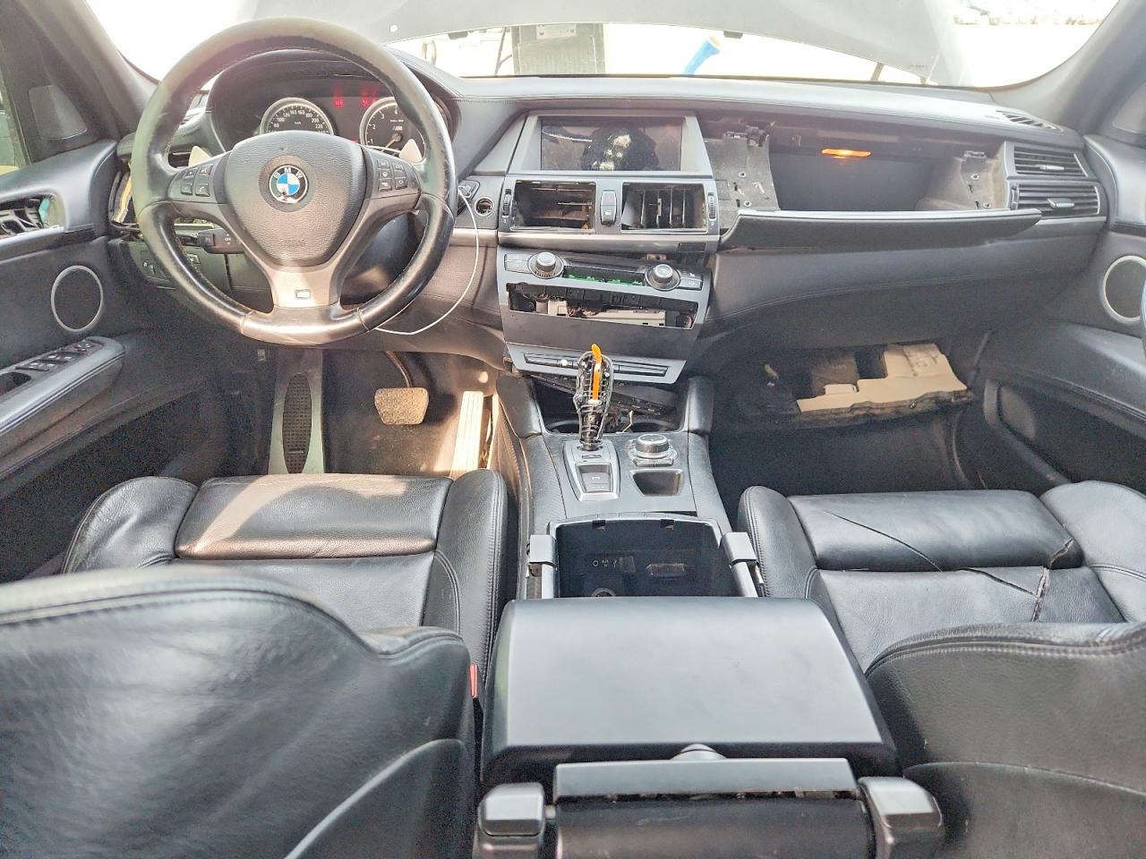 2010 BMW X5 VIN 5YMGY0C56ALK25075 photo 8