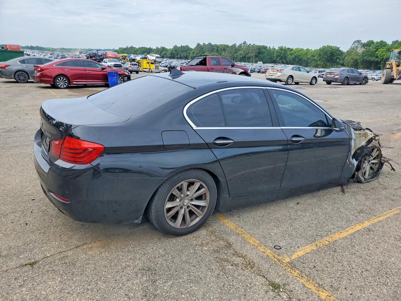 2014 BMW 5 series VIN WBA5A5C59ED505944 photo 3
