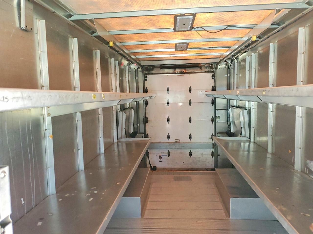 2021 FREIGHTLINER All other VIN 4UZAC2GAXMCMM9417 photo 10
