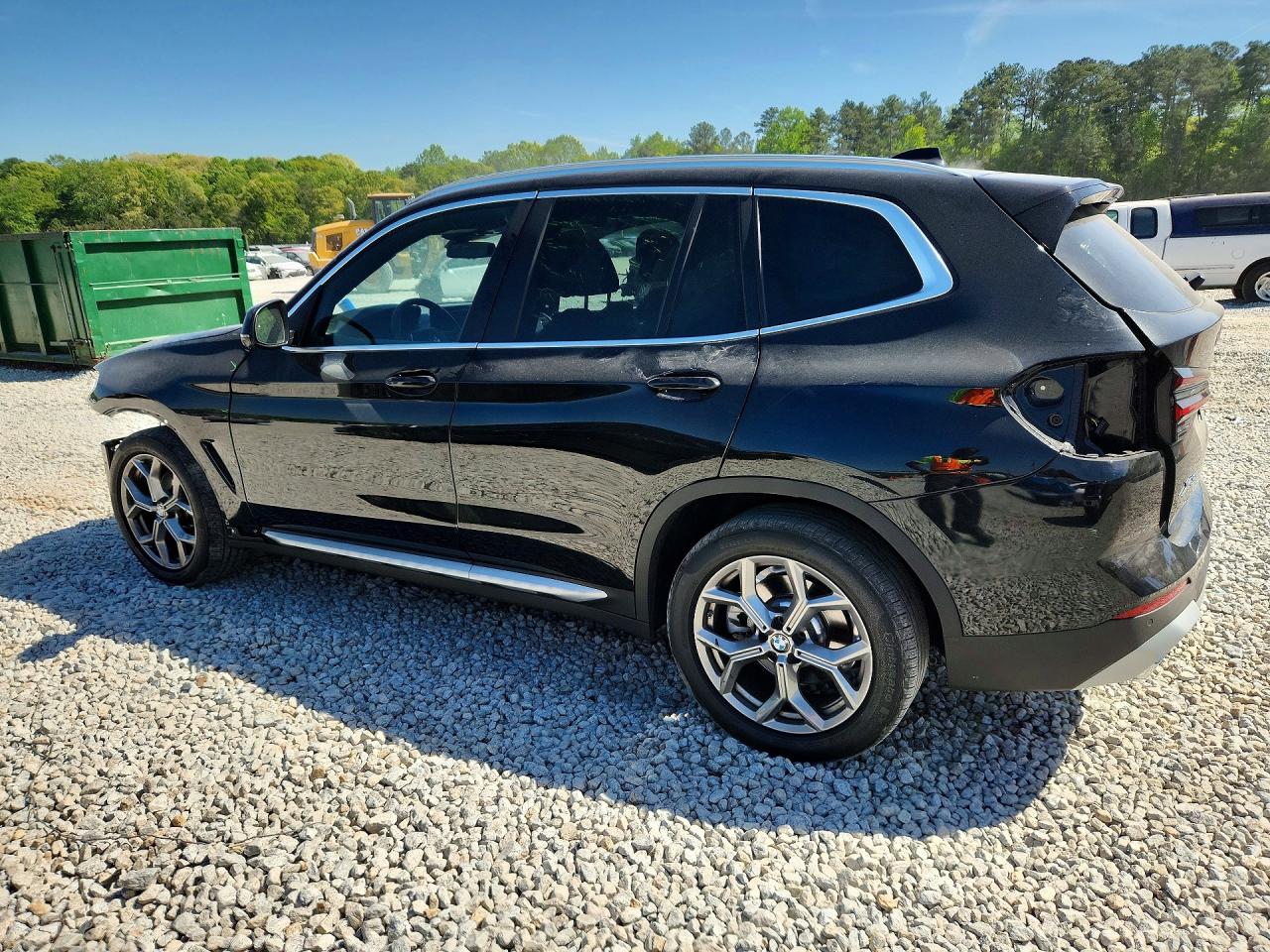 2024 BMW X3 VIN 5UX43DP05R9W75050 photo 2