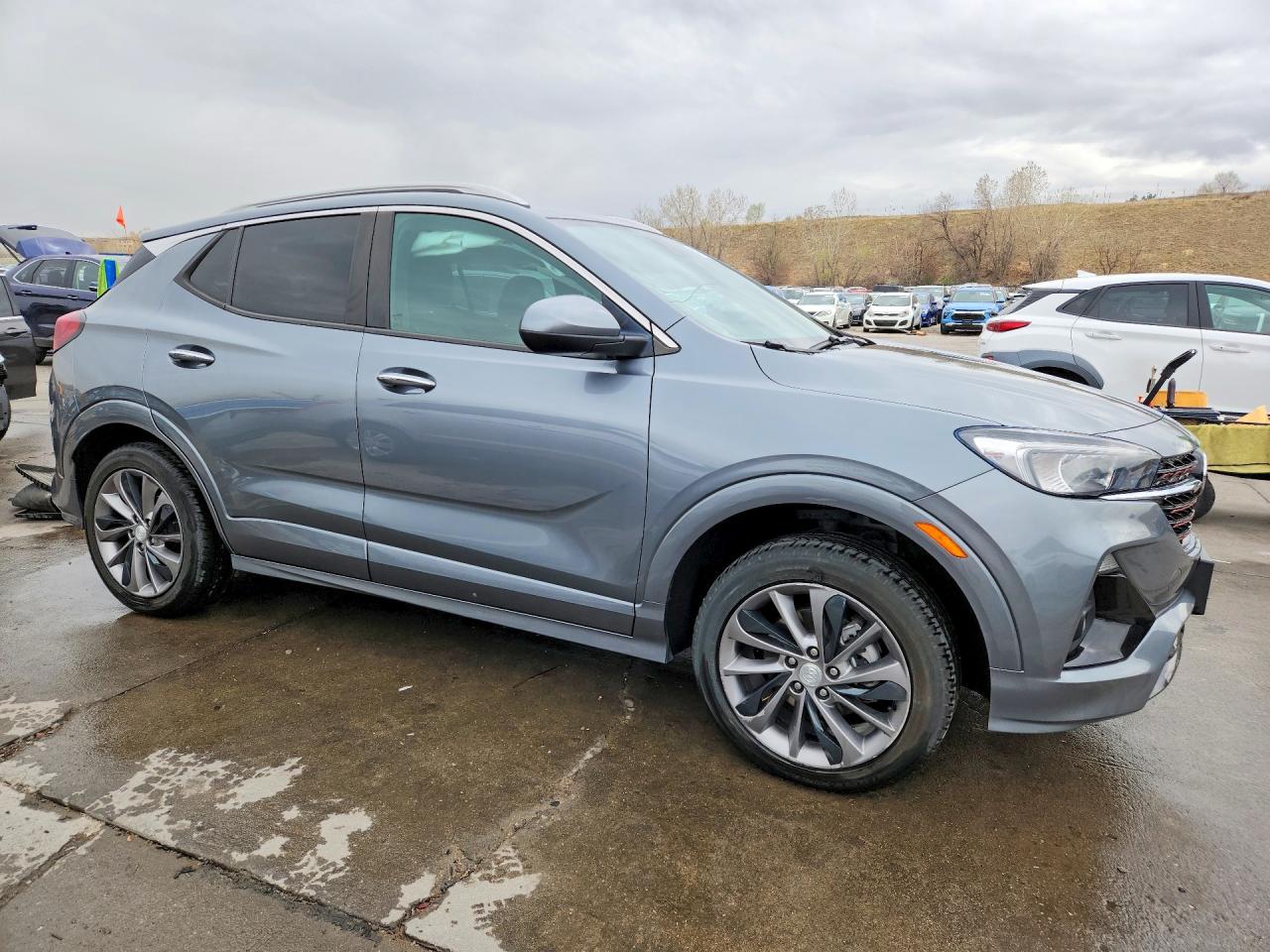 2021 Buick Encore VIN KL4MMCSL0MB105897 photo 4