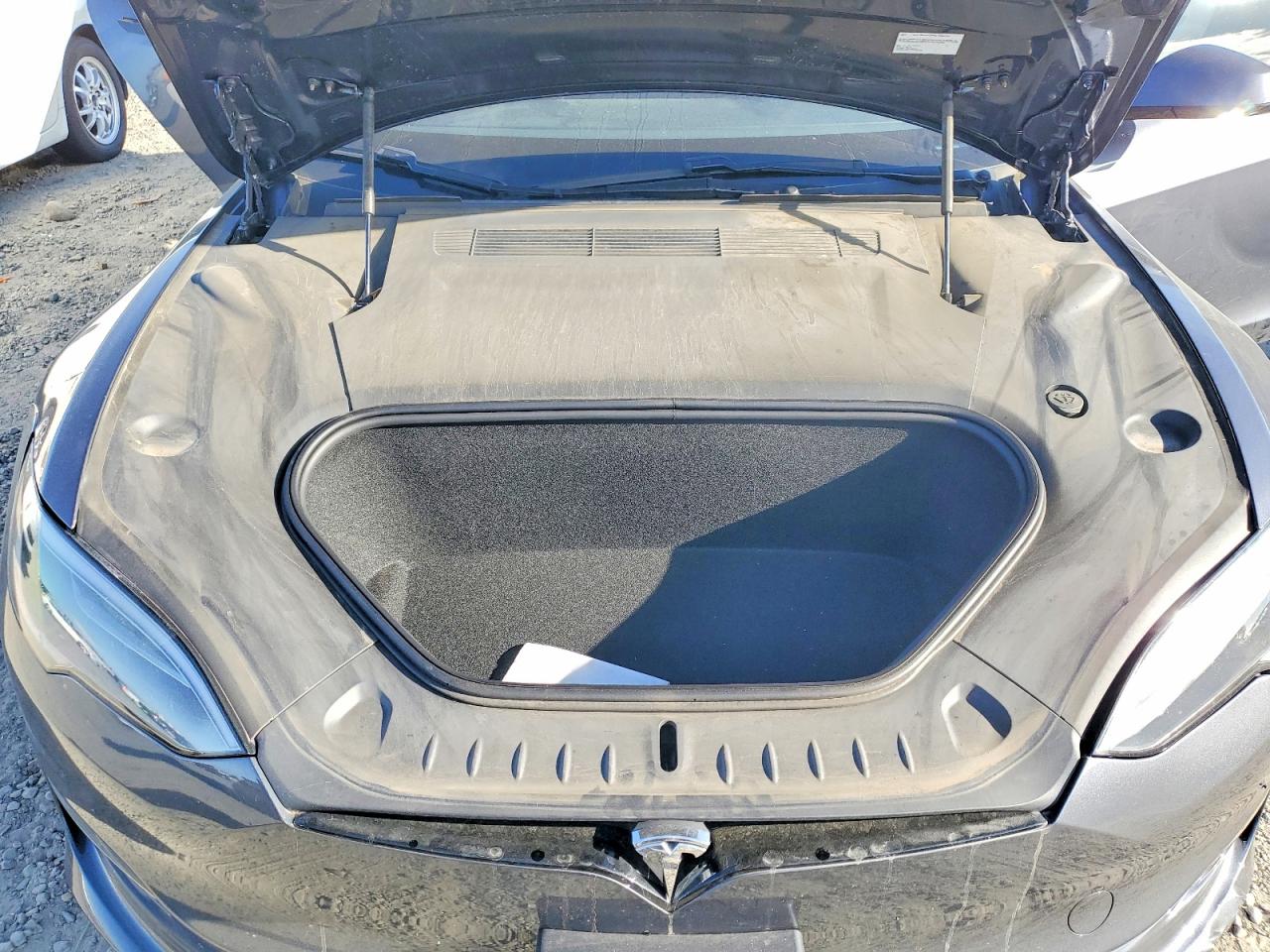 2023 Tesla Model s VIN 5YJSA1E62PF522519 photo 11