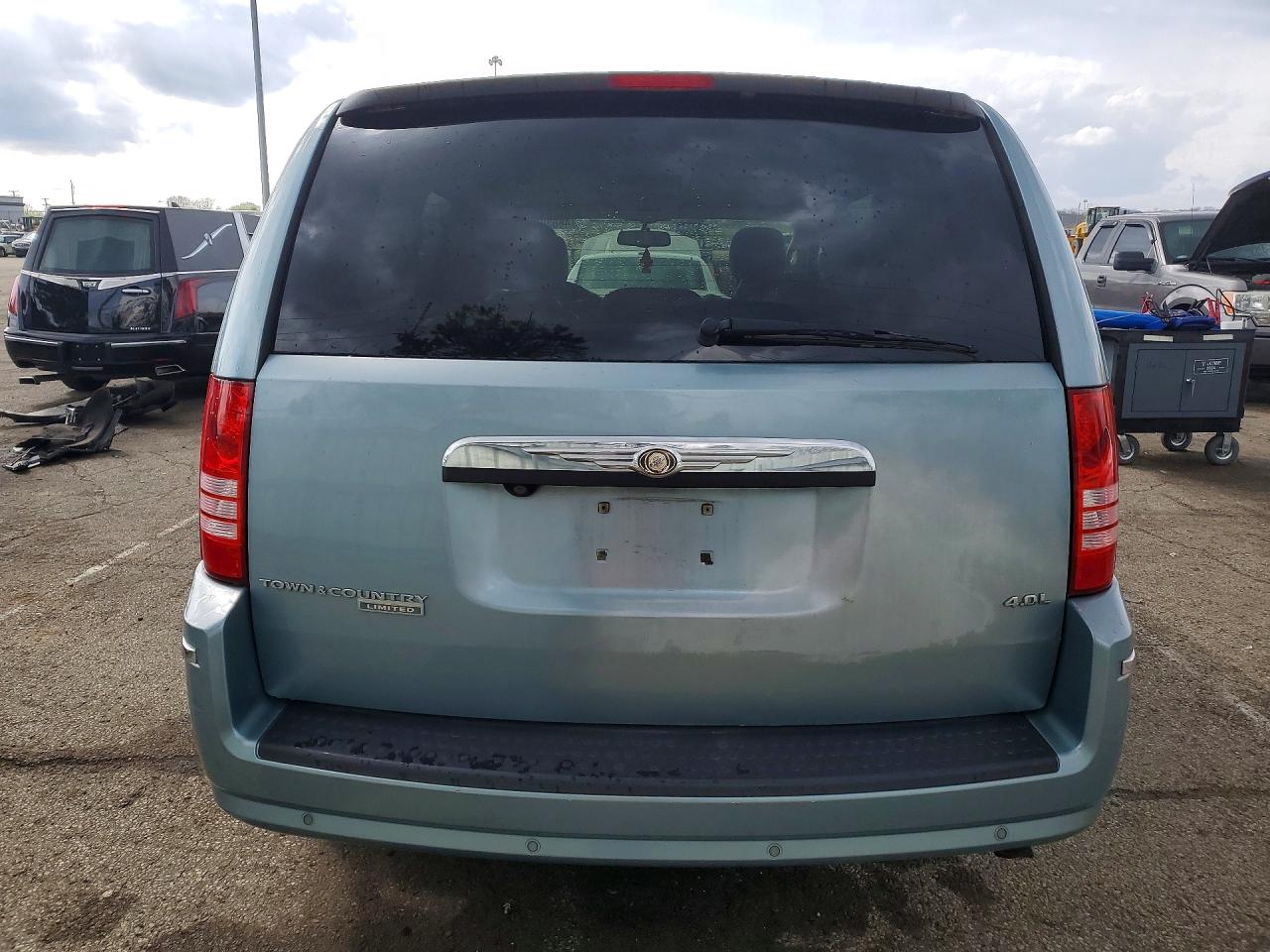 2008 Chrysler Minivan VIN 2A8HR64X18R648573 photo 6