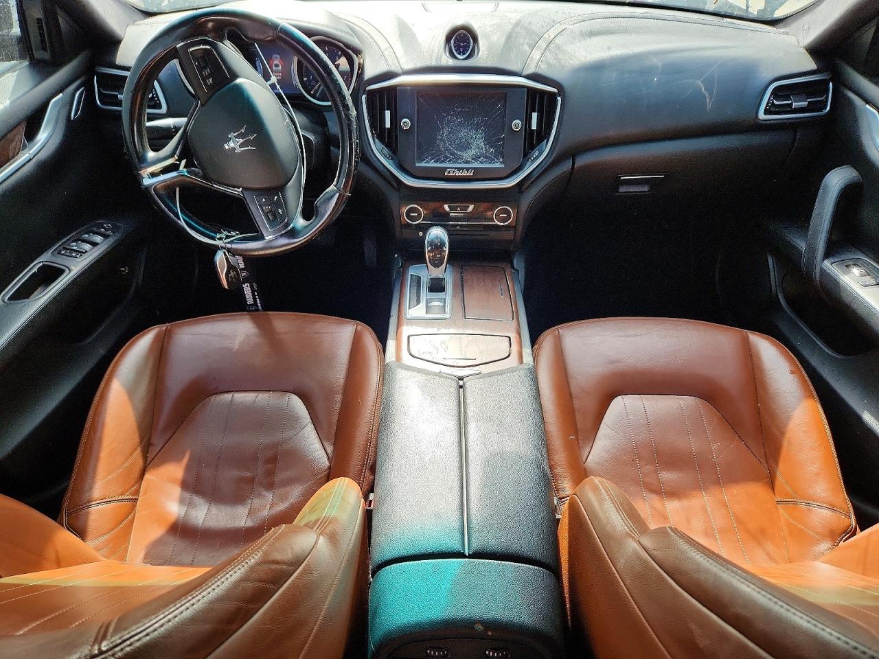 2016 Maserati All models VIN ZAM57RSA2G1189200 photo 8