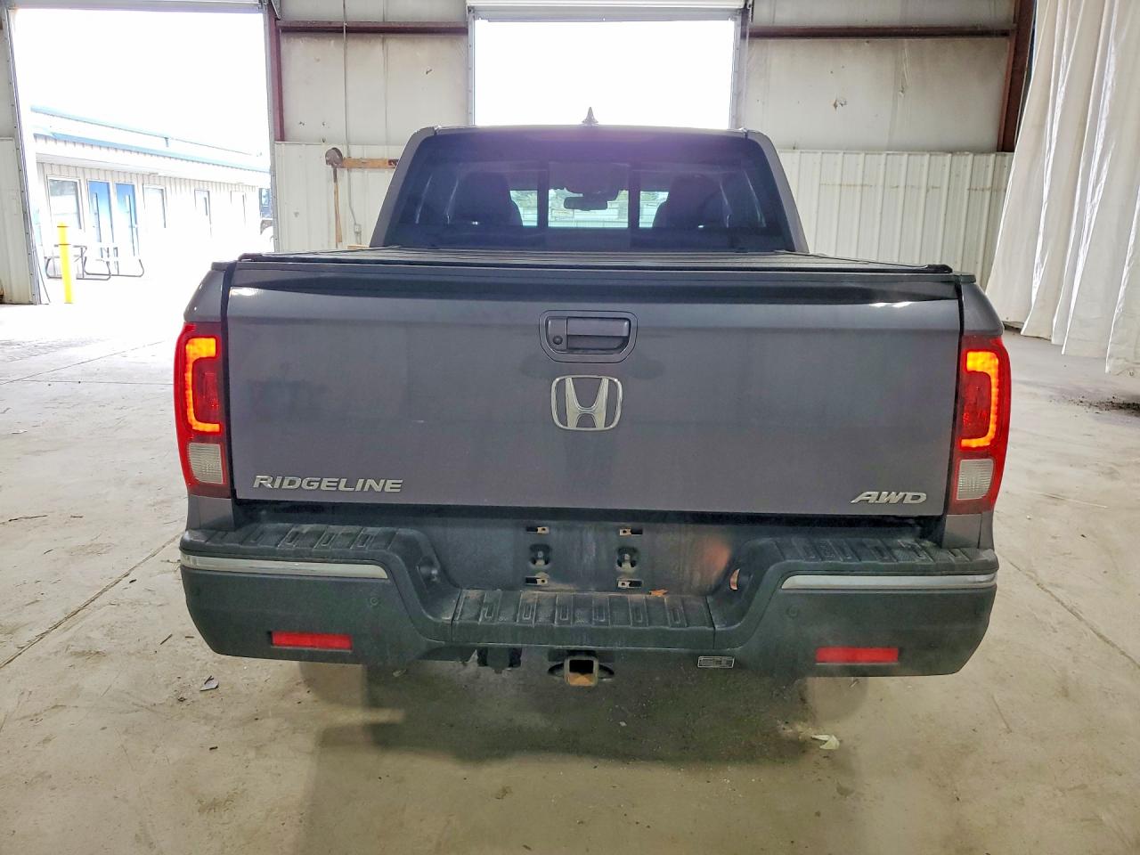 2020 Honda Ridgeline VIN 5FPYK3F71LB017325 photo 6