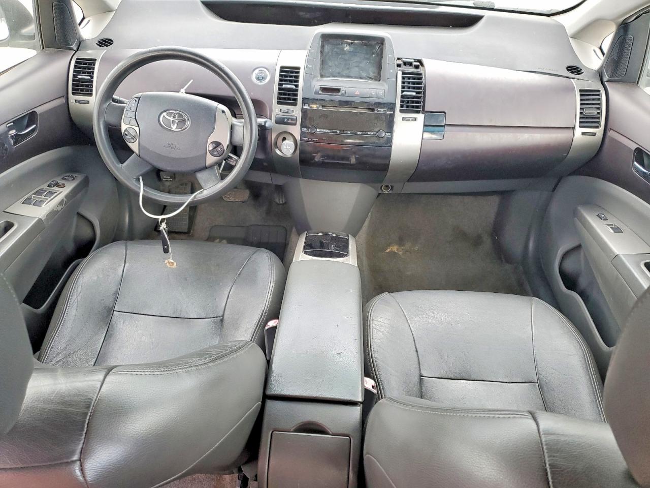 2004 Toyota Prius VIN JTDKB20U840094507 photo 8