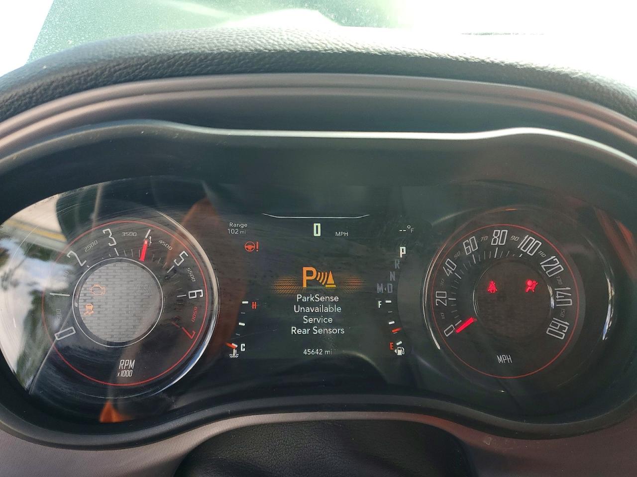 2023 Dodge Challenger VIN 2C3CDZJG1PH582413 photo 9