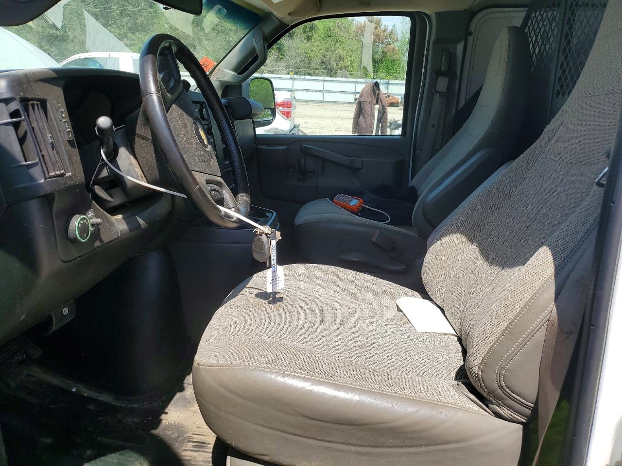 2021 Chevrolet Express 25 VIN 1GCWGAFP5M1249197 photo 7