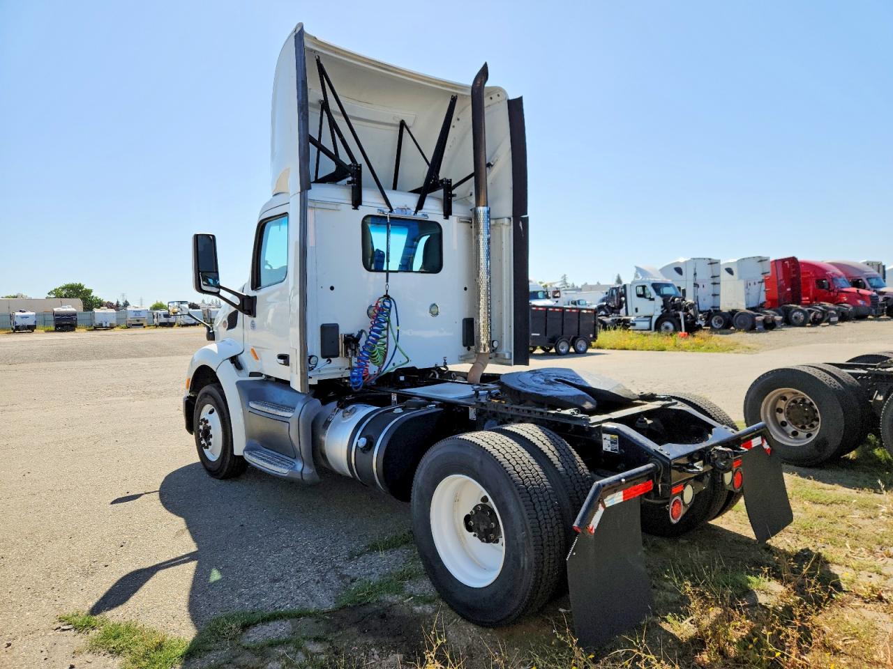 2016 PETERBILT All other VIN 1XPBA48X3GD299421 photo 3