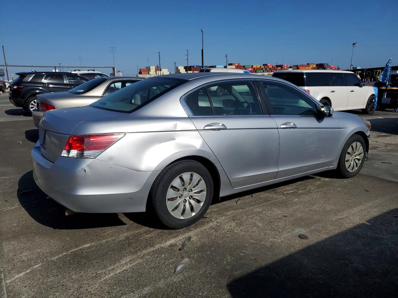 2009 Honda Accord lx VIN 1HGCP26389A000164 photo 3