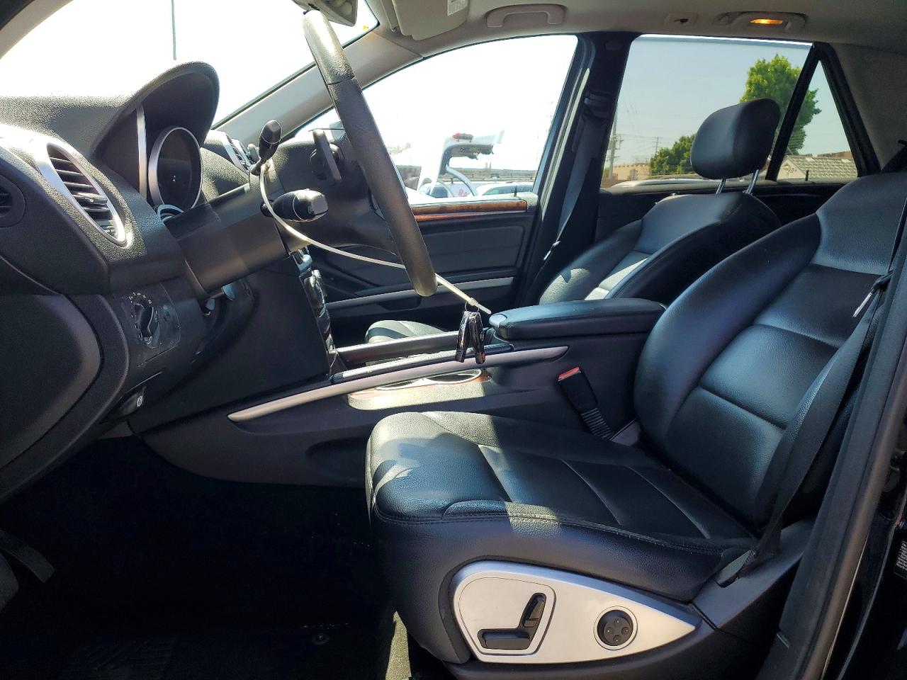 2010 Mercedes-Benz M-class VIN 4JGBB8GB8AA572854 photo 7