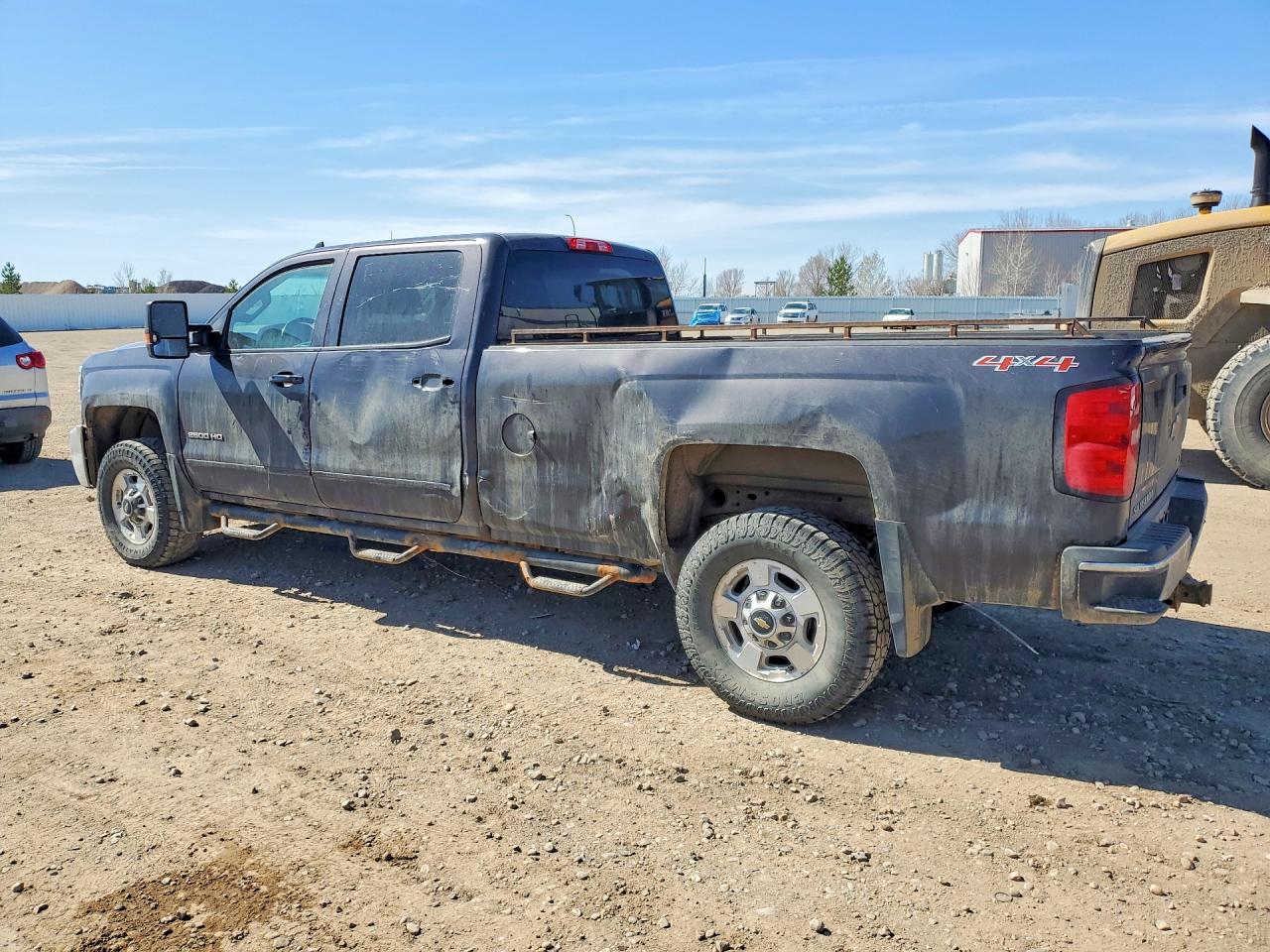 2015 Chevrolet All models VIN 1GC1KVEG5FF656525 photo 2