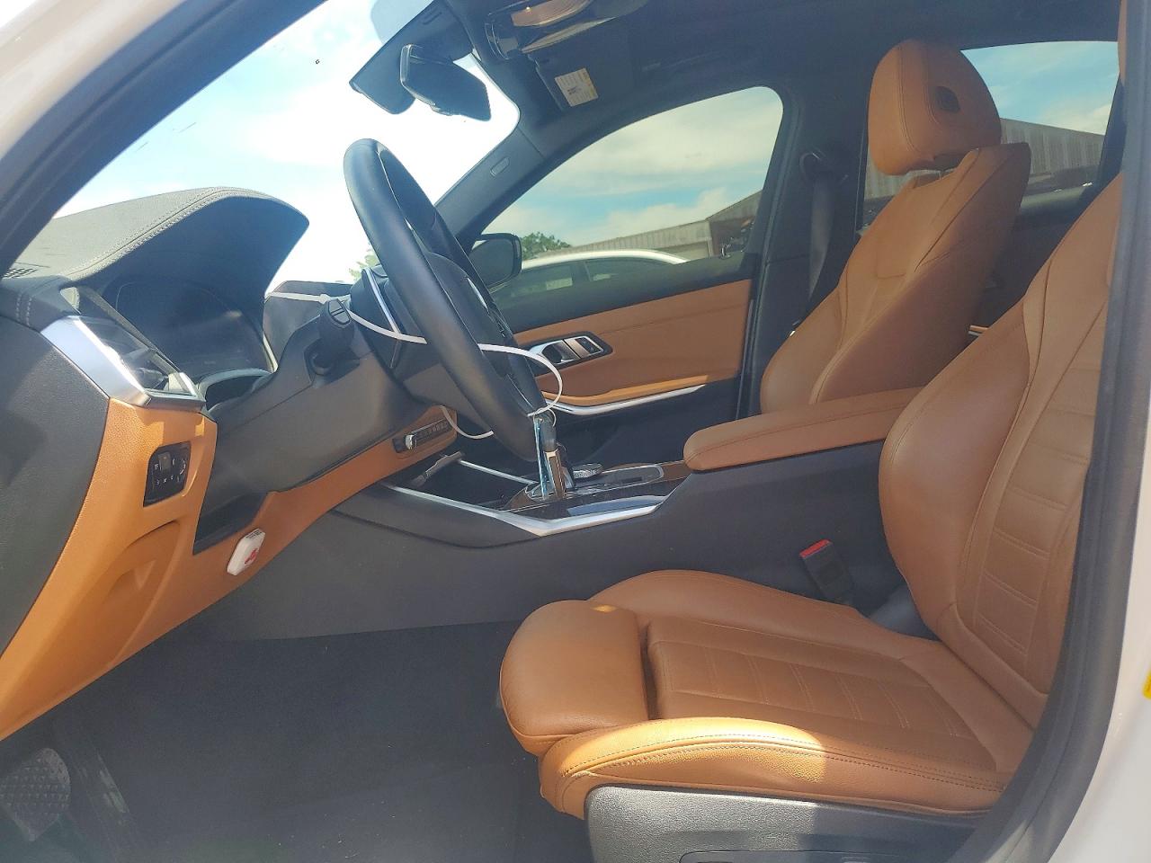 2021 BMW 3 series VIN 3MW5R1J0XM8C08430 photo 7