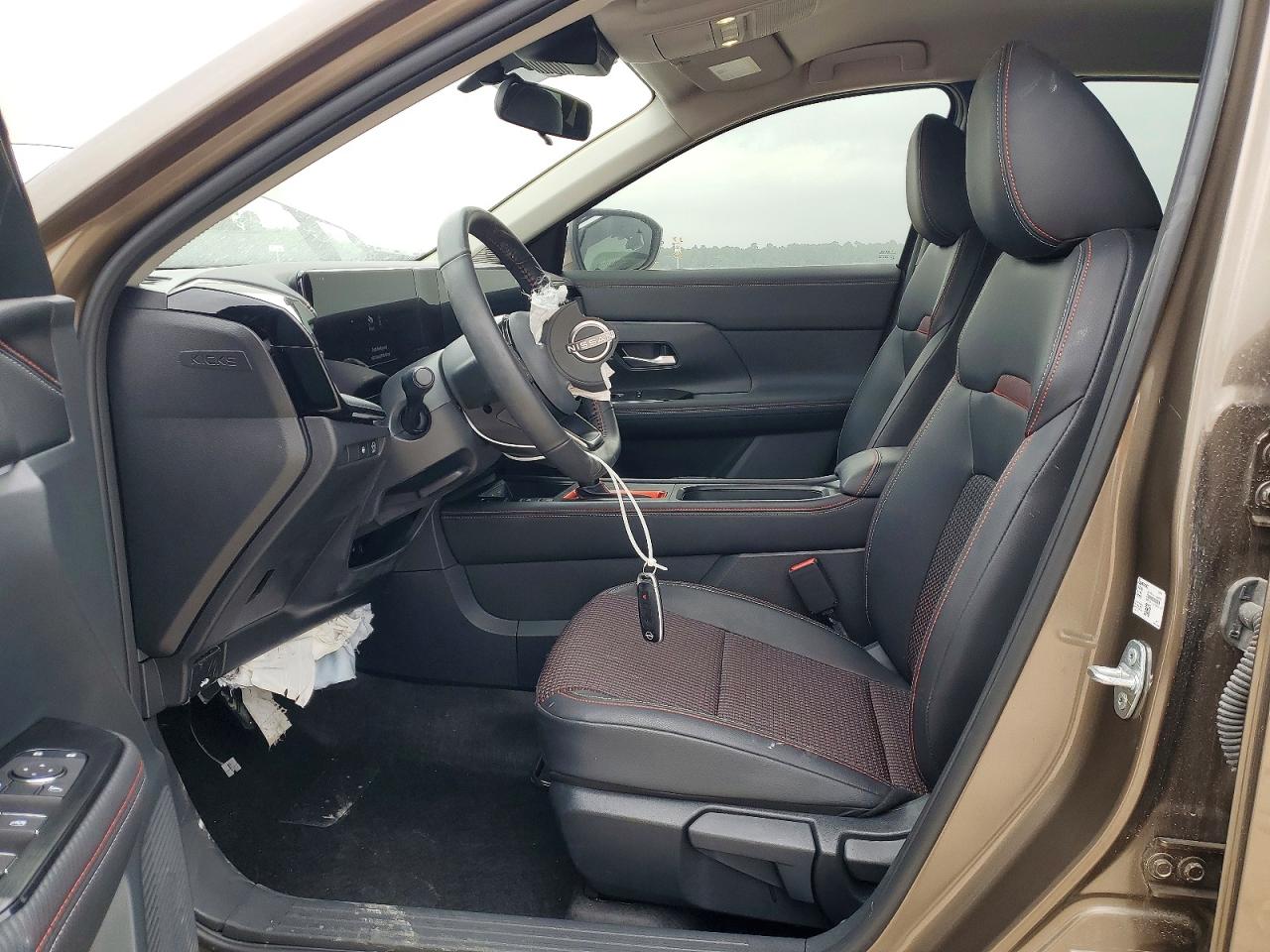 2025 NISSAN Kicks VIN 3N8AP6DA8SL403286 photo 7
