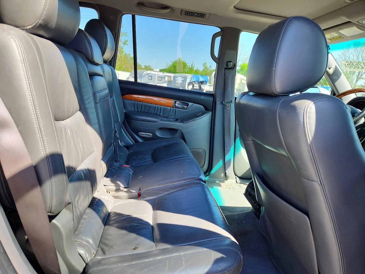 2004 Lexus Gx VIN JTJBT20X840068400 photo 11