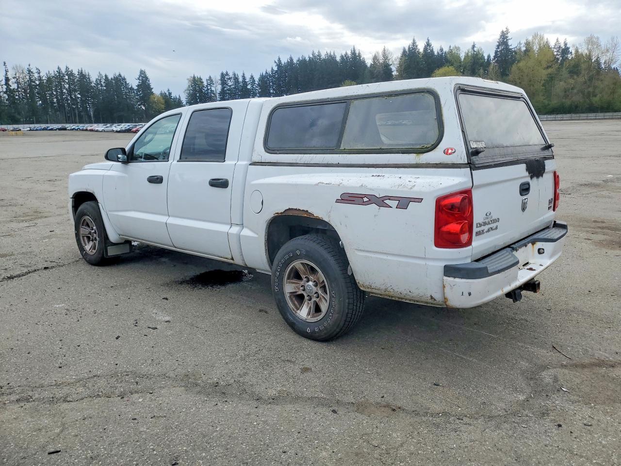 2008 Dodge Dakota VIN 1D7HW38N48S535051 photo 2