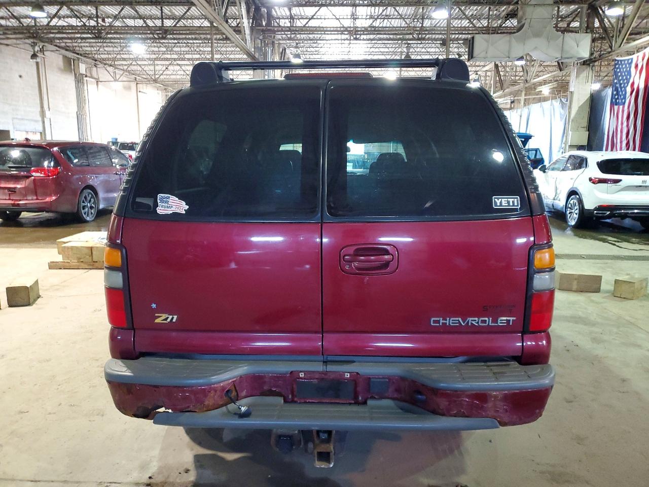 2004 Chevrolet Suburban VIN 3GNFK16Z84G233407 photo 6