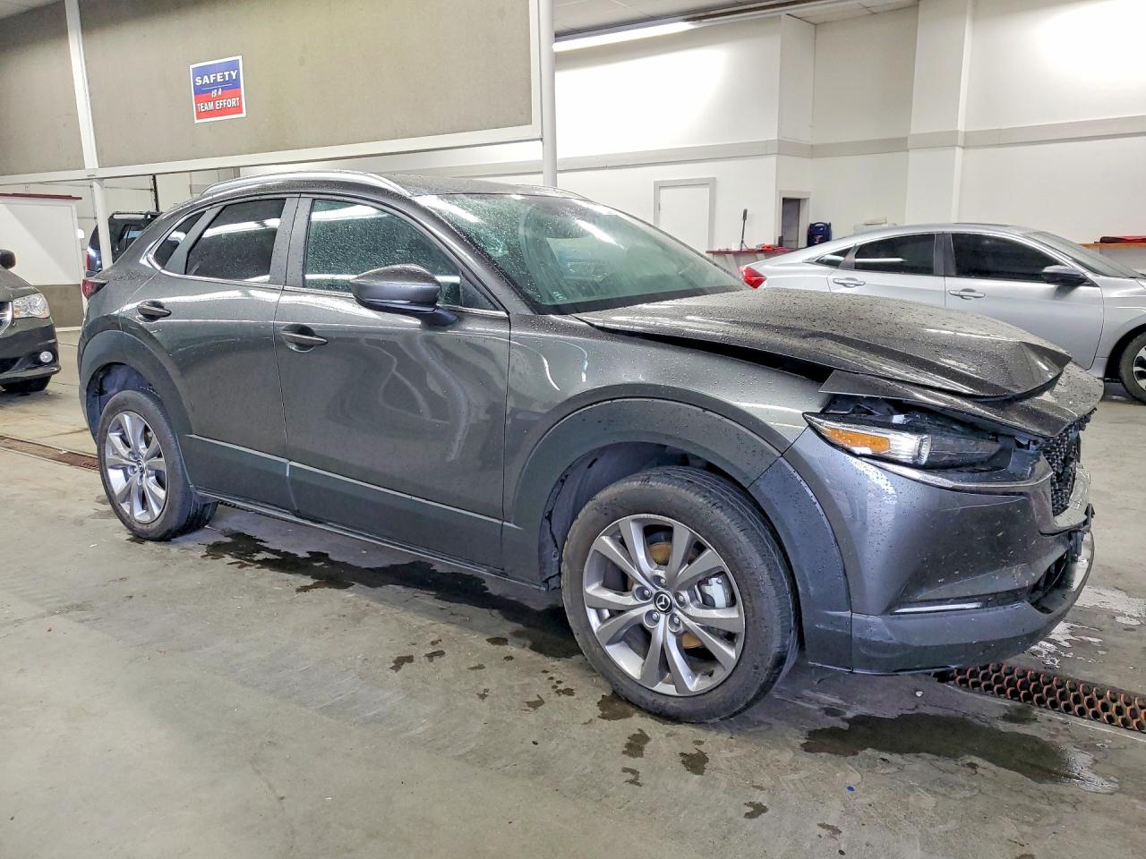 2023 Mazda Cx30 VIN 3MVDMBBM3PM556679 photo 4