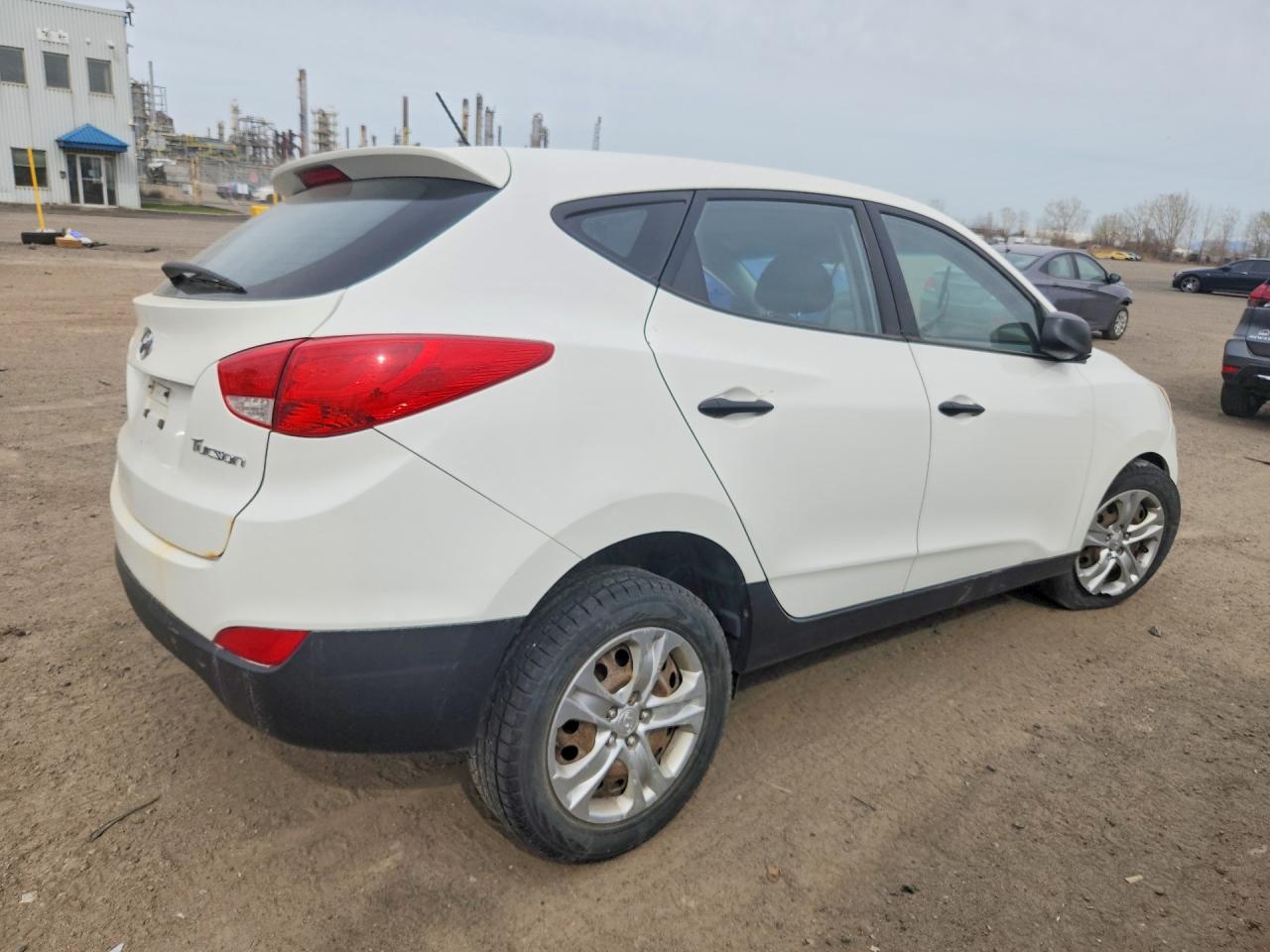 2013 Hyundai Tucson VIN KM8JT3AB1DU602252 photo 3