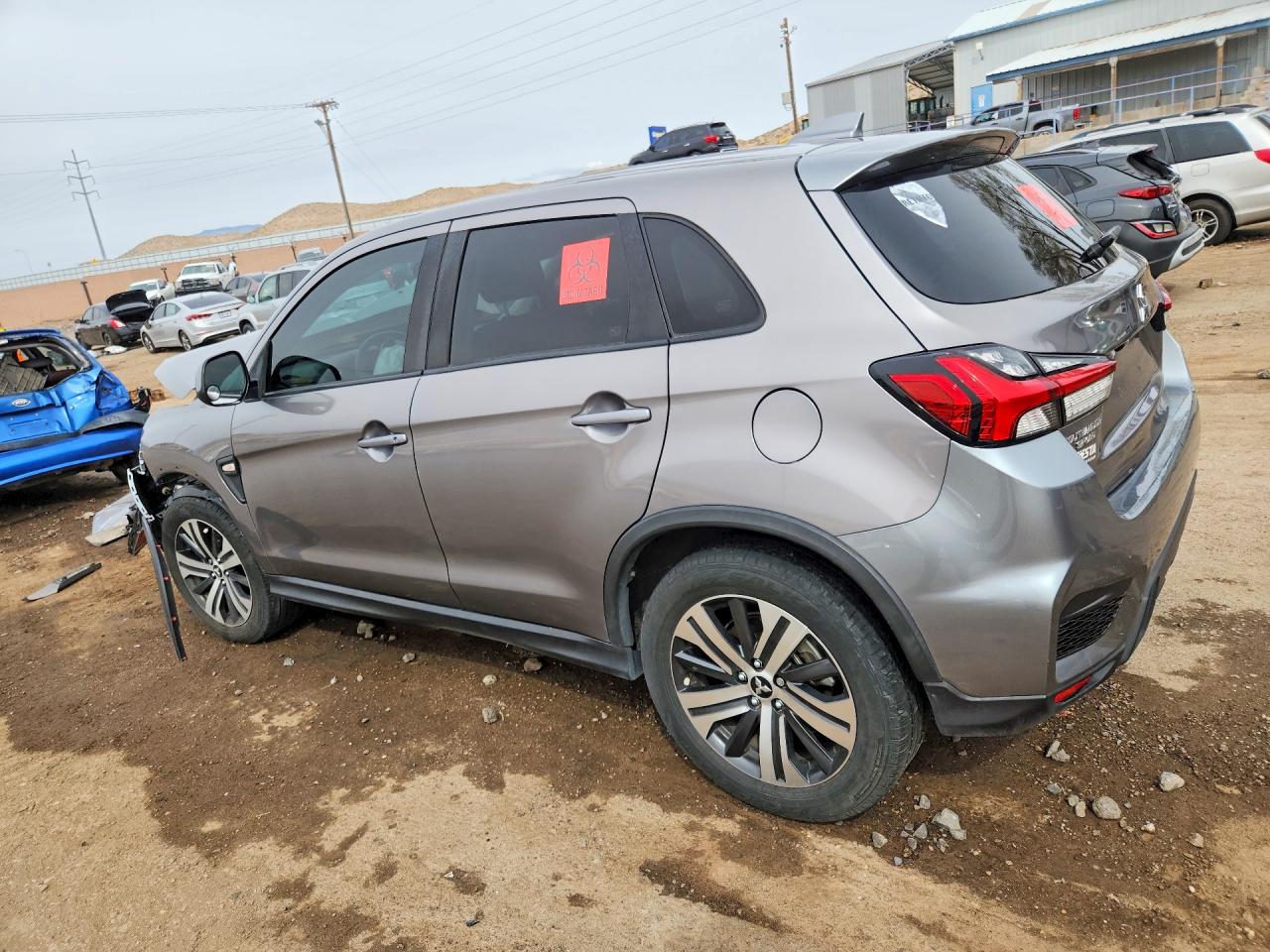 2020 Mitsubishi Outlander VIN JA4AP3AU1LU001832 photo 2
