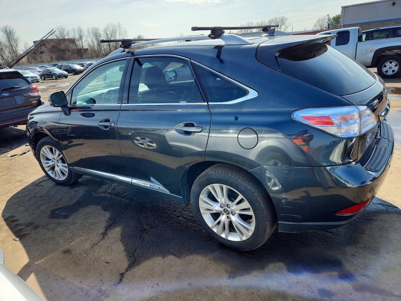2011 Lexus Rx450 VIN JTJBC1BA0B2043740 photo 2