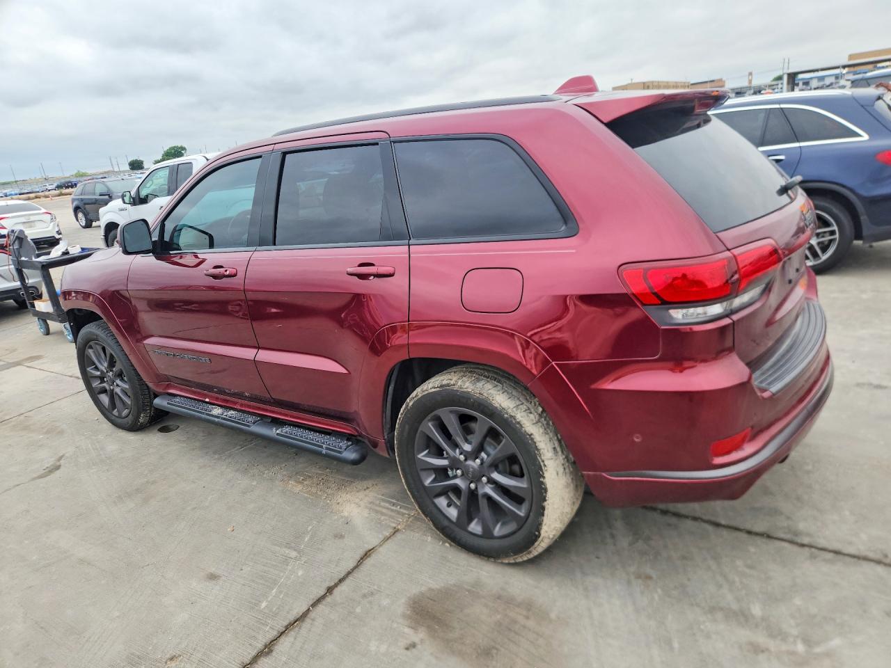2019 Jeep Grand cher VIN 1C4RJECG6KC615549 photo 2