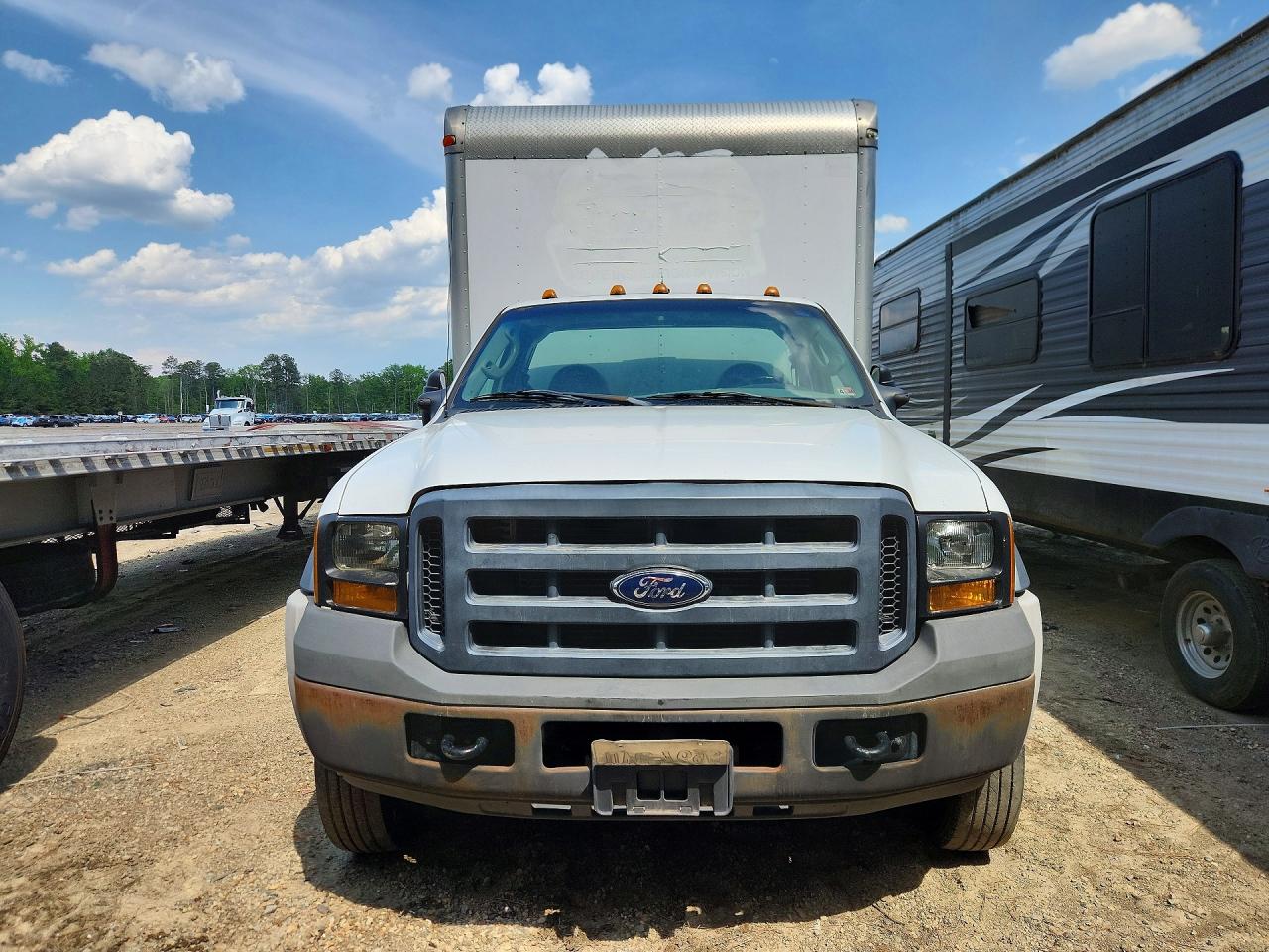 2007 Ford F450 VIN 1FDXF46P57EB39526 photo 5