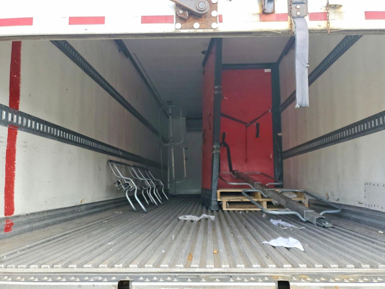 2018 FREIGHTLINER All other VIN 3ALACXFC6JDJU3098 photo 10