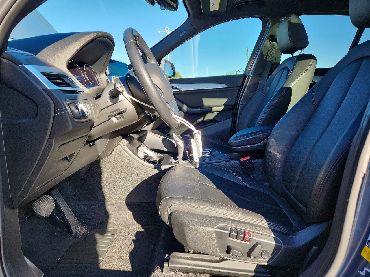 2020 BMW X1 VIN WBXJG7C01L5P35682 photo 7