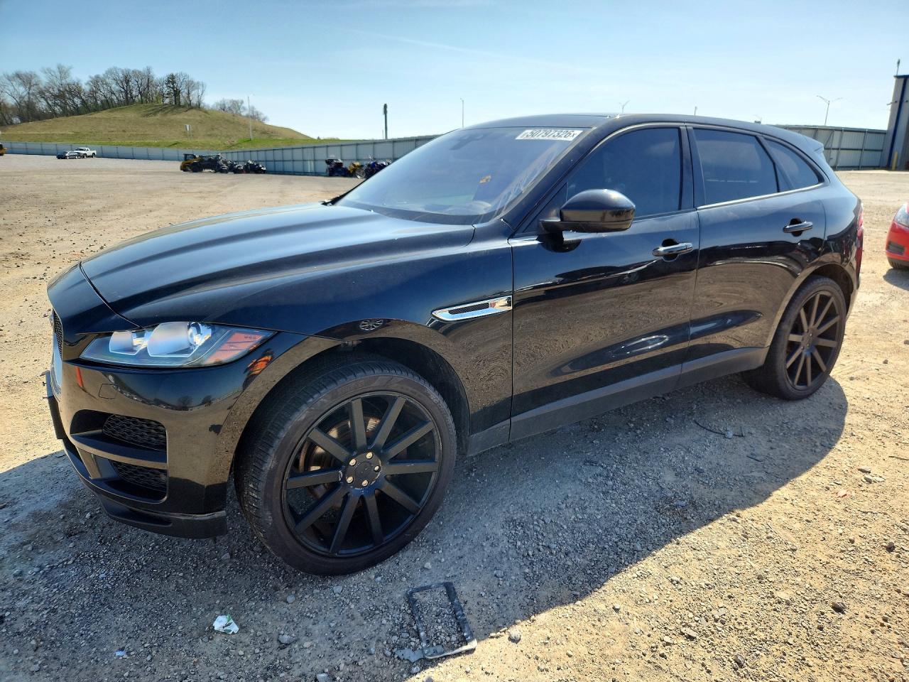 2017 F-pace VIN SADCJ2BV0HA047229 photo 1