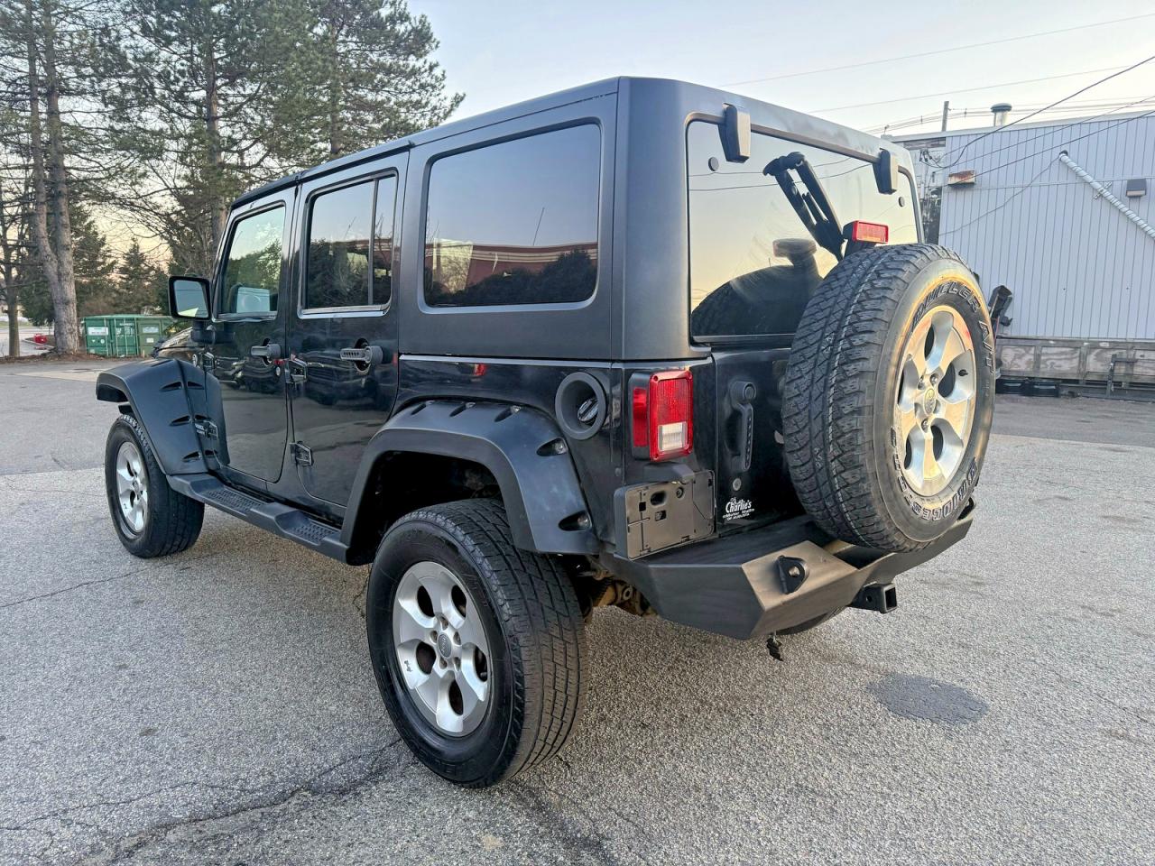 2013 Jeep Wrangler / VIN 1C4BJWFG0DL516764 photo 3